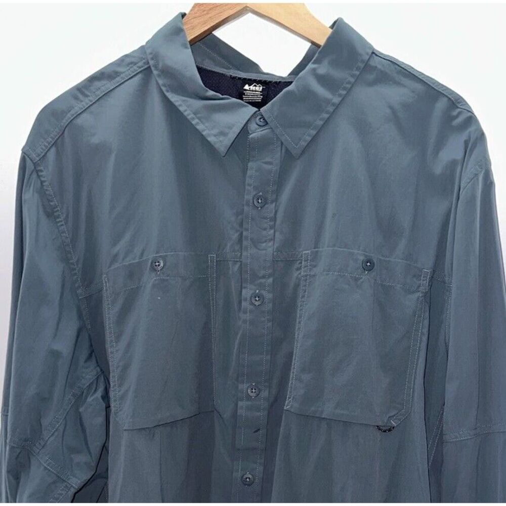 REI Sahara Tech Vented Fishing Shirt Blue Long Sleeve Button Up Men's XXL/2XL
